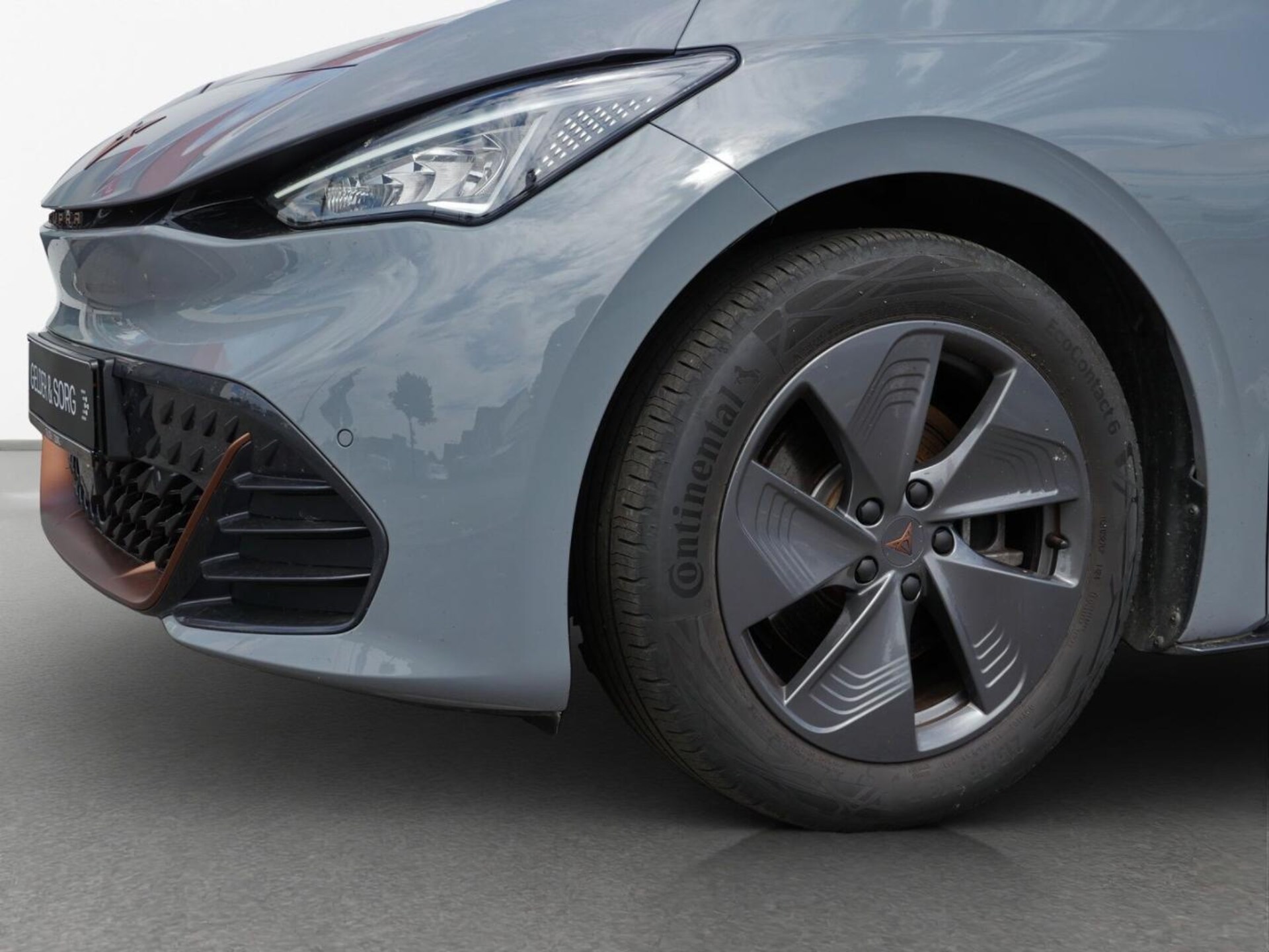 CUPRA Born