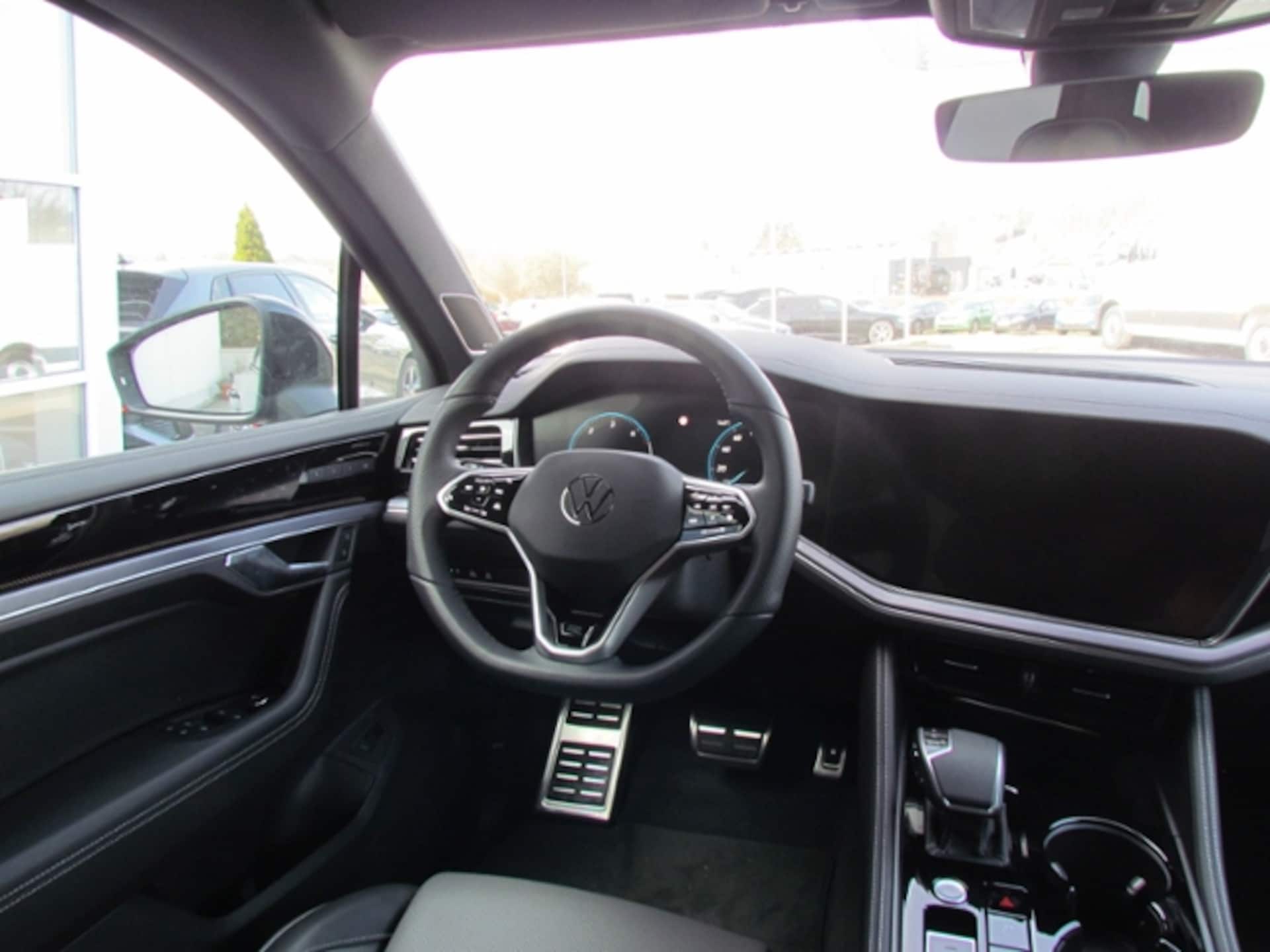 Volkswagen Touareg R-Line