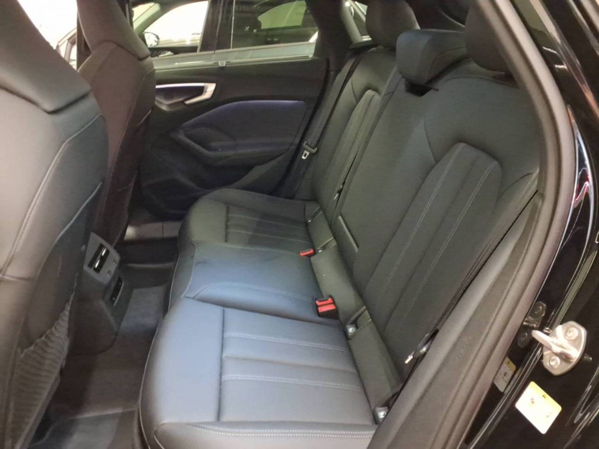 Audi A5 Limousine e-hybrid edition one