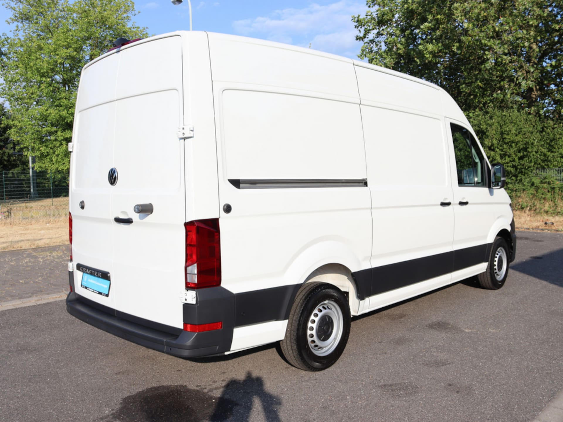 Volkswagen Crafter Kasten mittlerer Radstand
