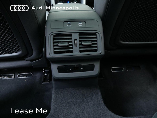 2025 Audi New Q5 Premium - Photo 21