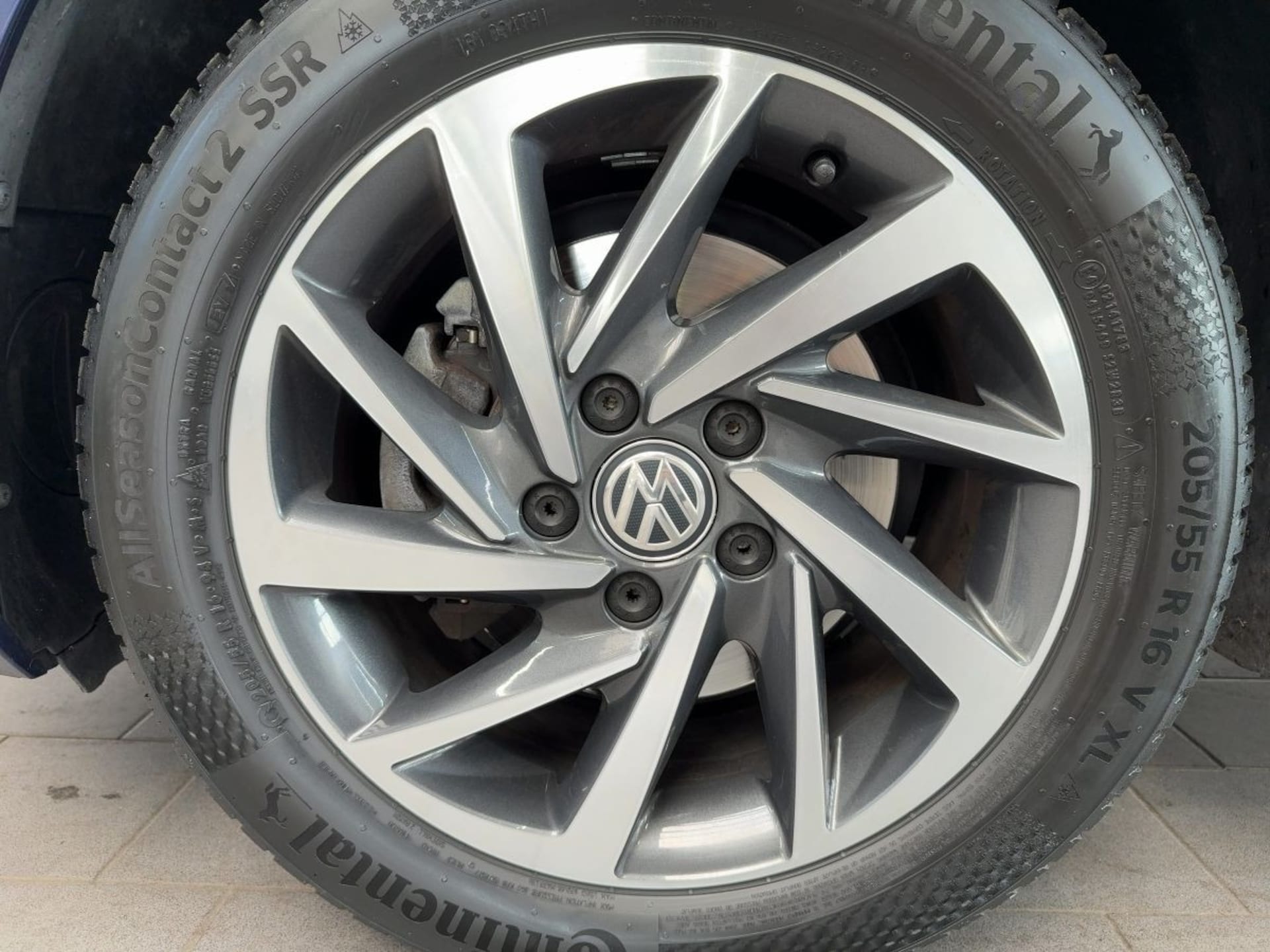 Volkswagen Golf SOUND