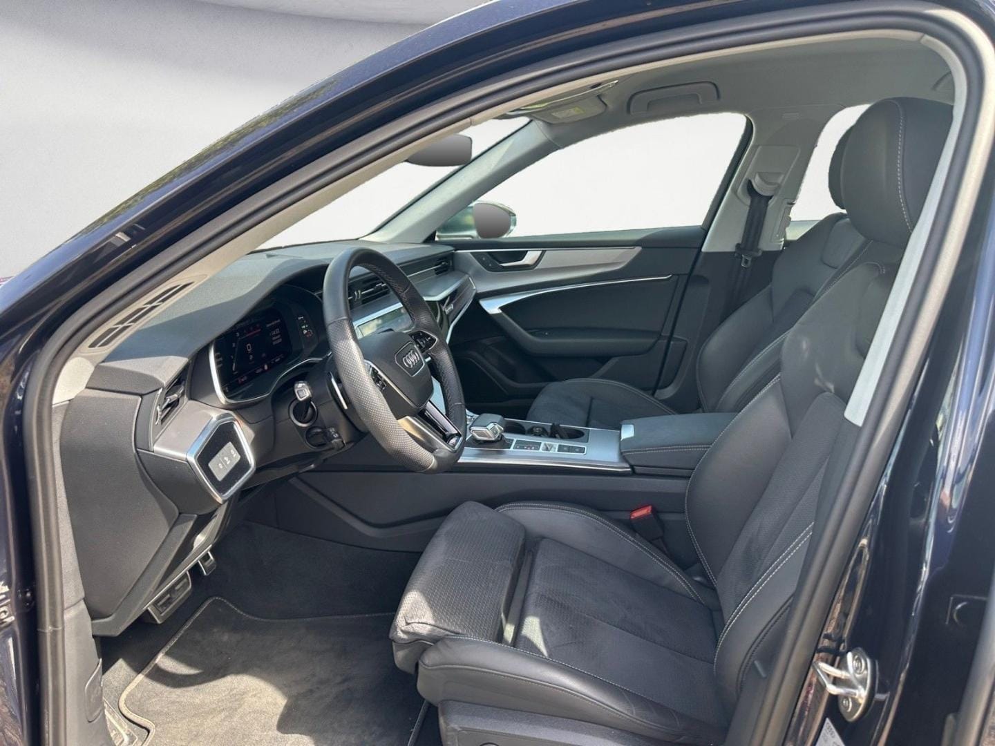 Bild über Audi S6 Limousine TDI quattro tiptronic - für weitere Informationen kontaktieren Sie den Audi Partner