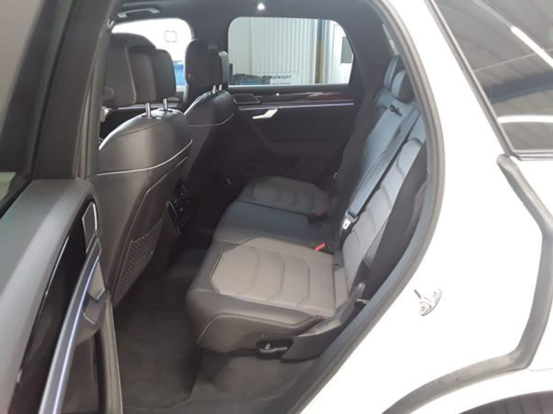 Volkswagen Touareg R-Line