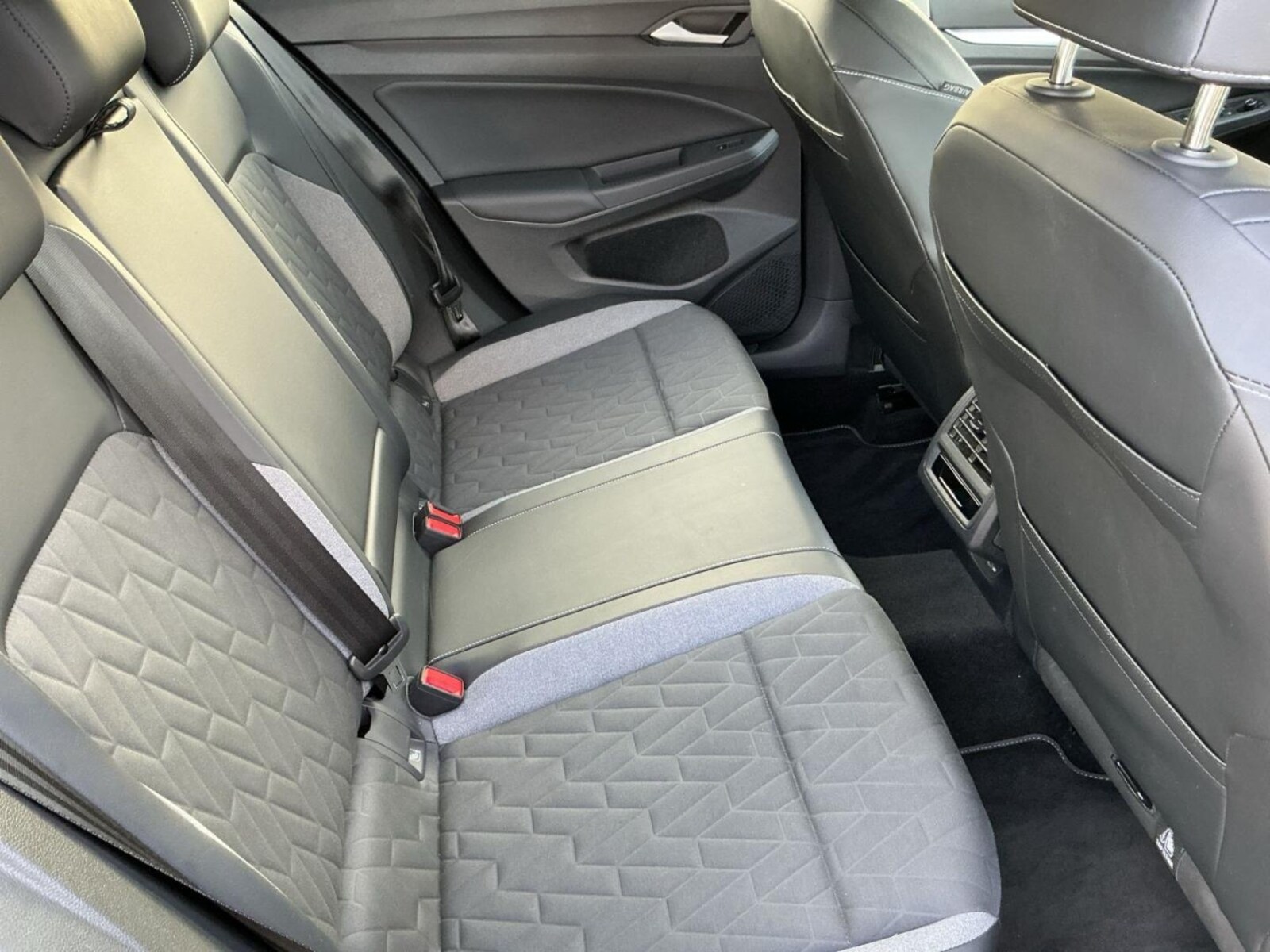 Volkswagen Golf – Bild 15