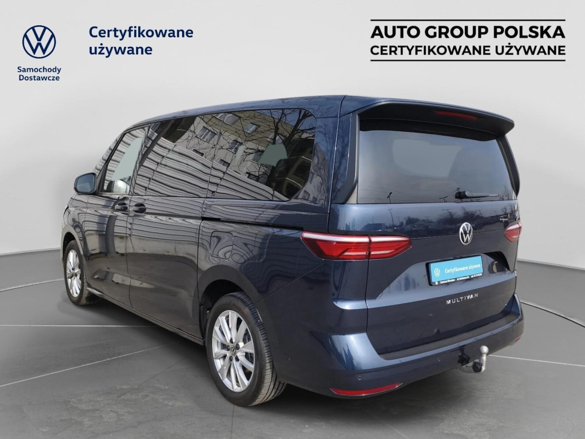 Volkswagen Multivan długi rozstaw osi Life