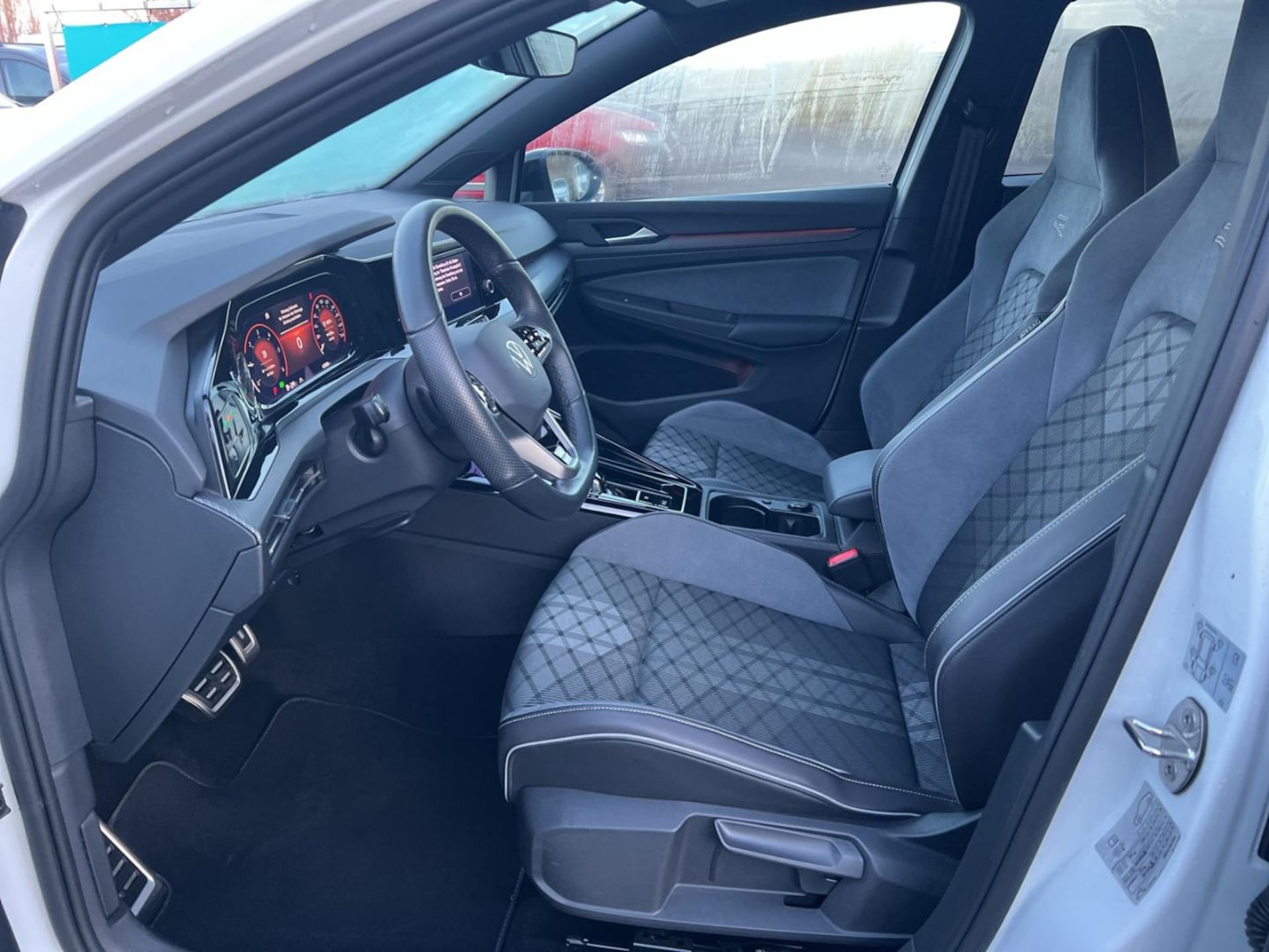 Volkswagen Golf Variant R-Line