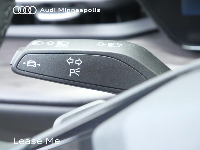 2025 Audi New Q5 Premium - Photo 31