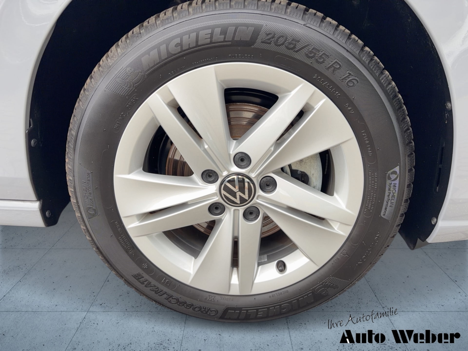 Volkswagen Golf Life