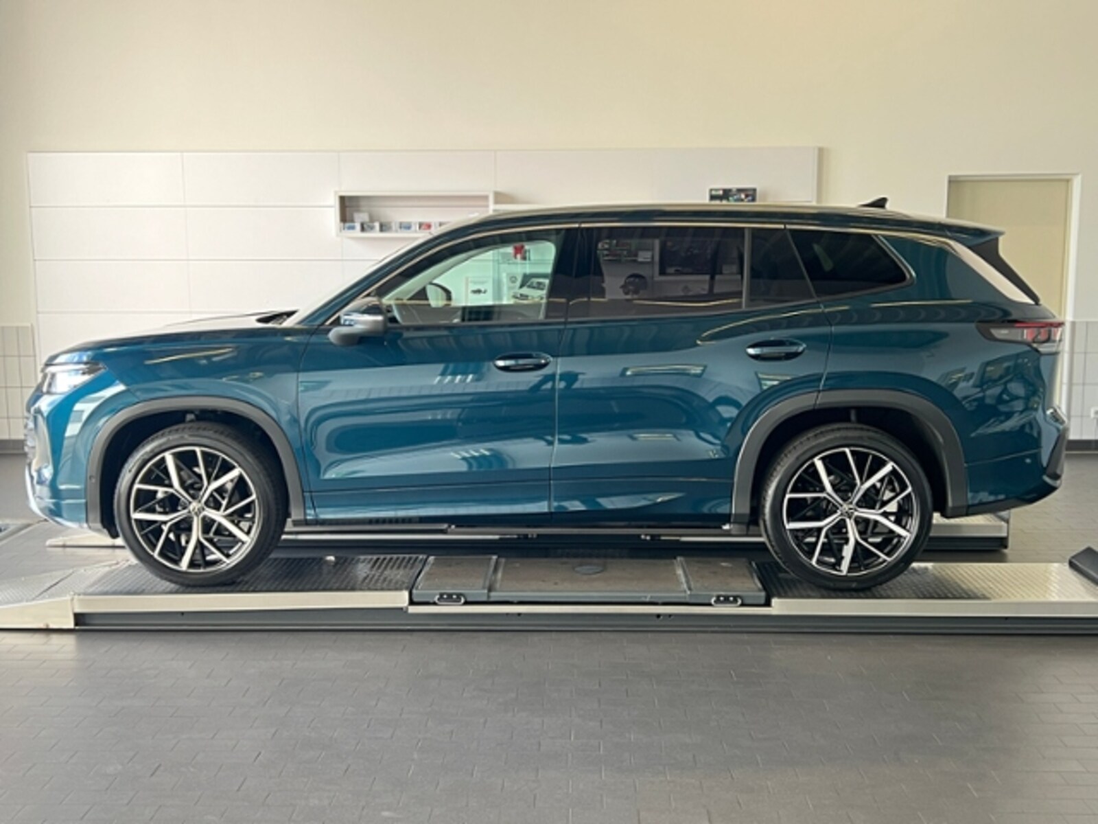 Volkswagen Tayron – Bild 3