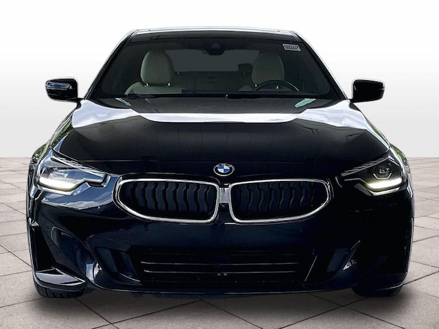 2023 BMW 230