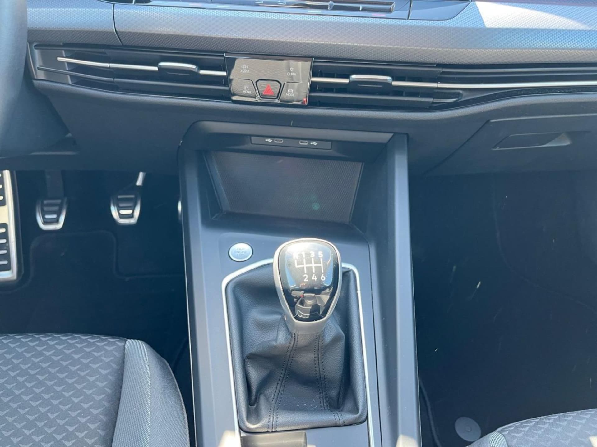 Volkswagen Golf Active
