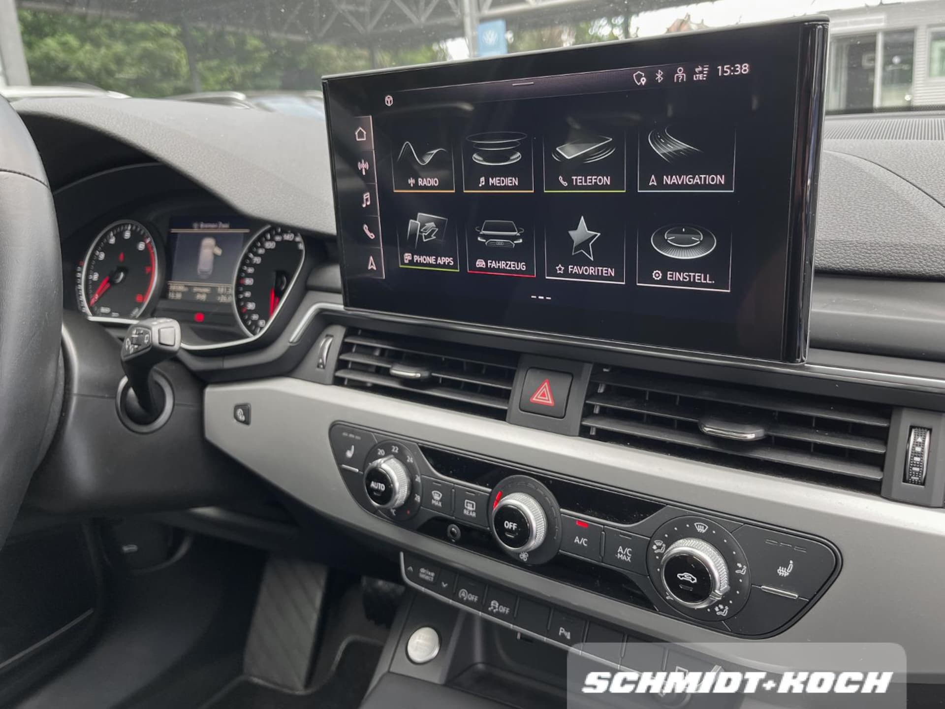 Audi A4 Avant S line
