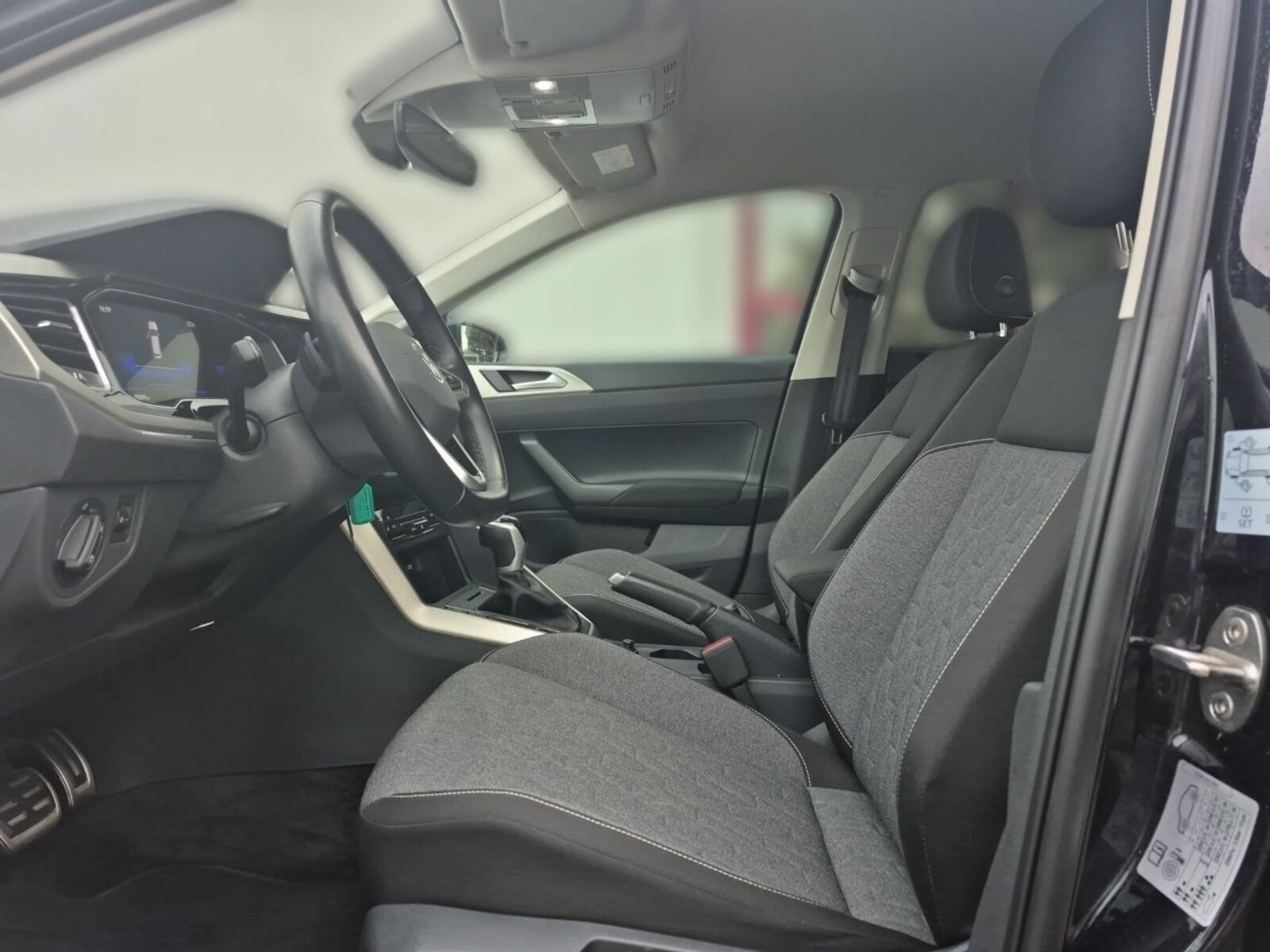 Volkswagen Polo – Bild 8