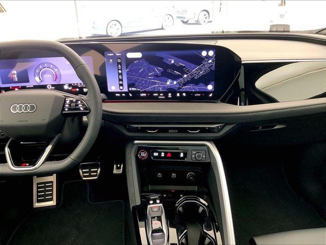 2026 Audi SQ5 Premium Plus - Photo 8