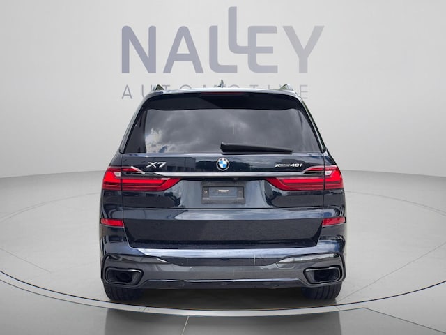 2021 BMW X7