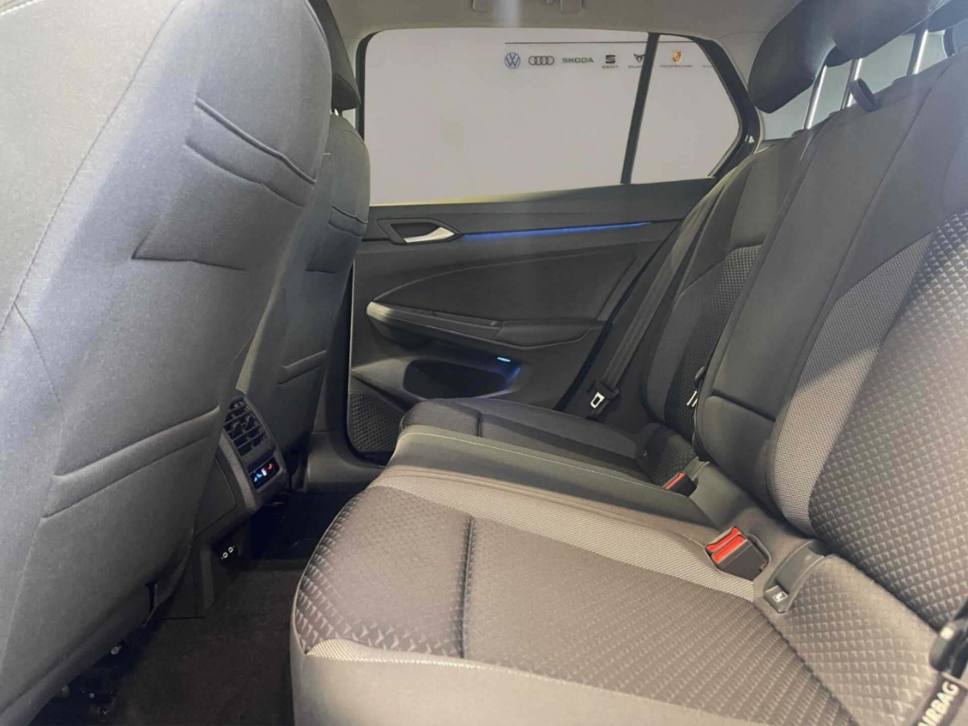 Volkswagen Golf Active