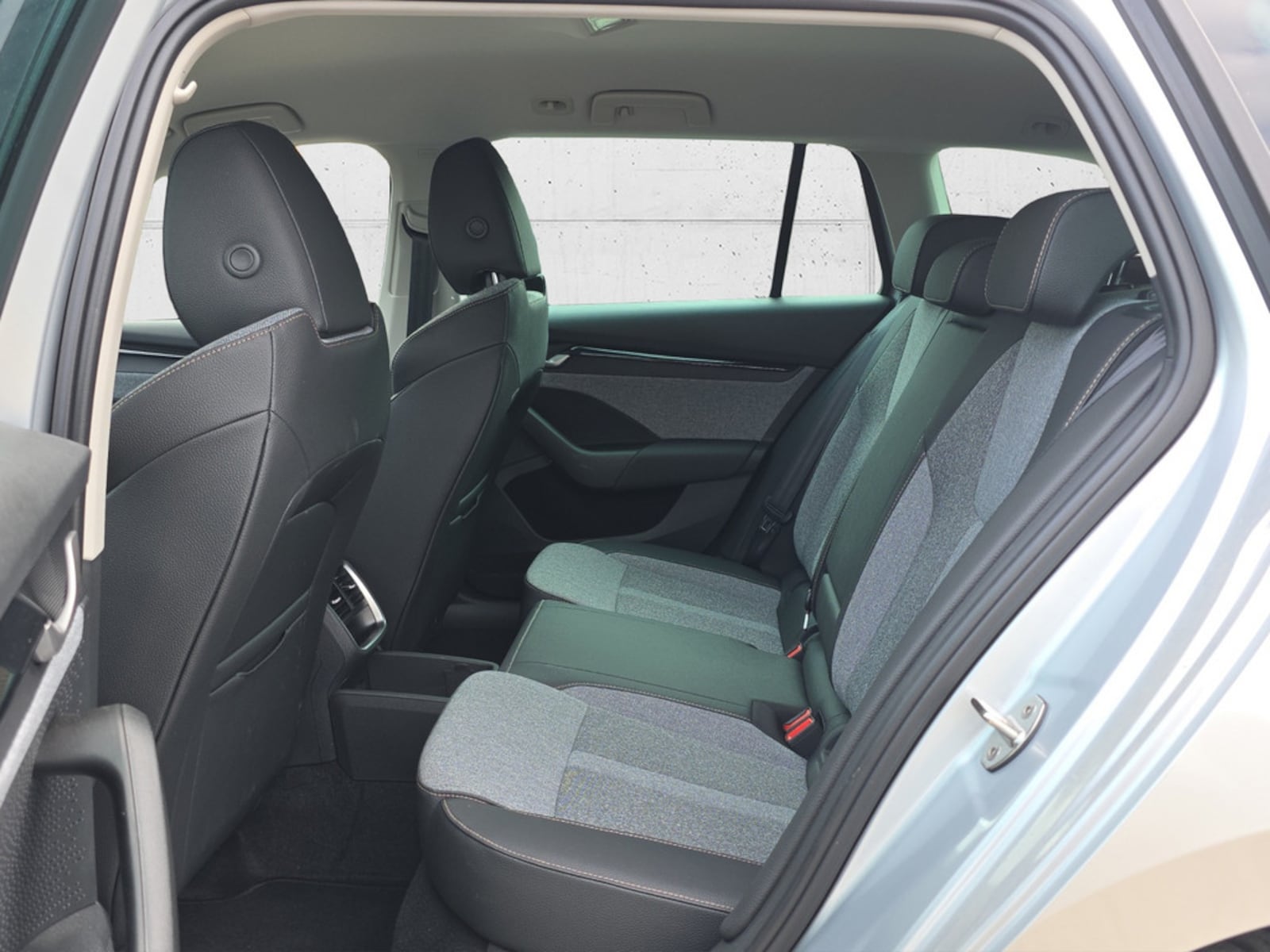 Škoda Octavia Combi – Bild 25