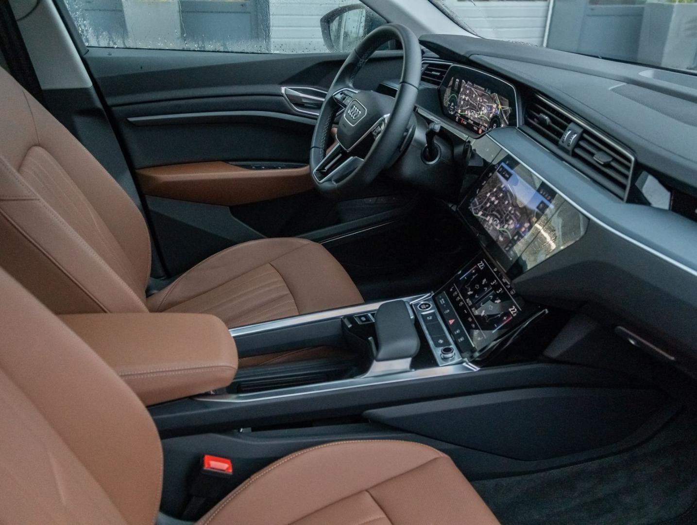 Image about Audi Q8 e-tron S line 50 e-tron quattro