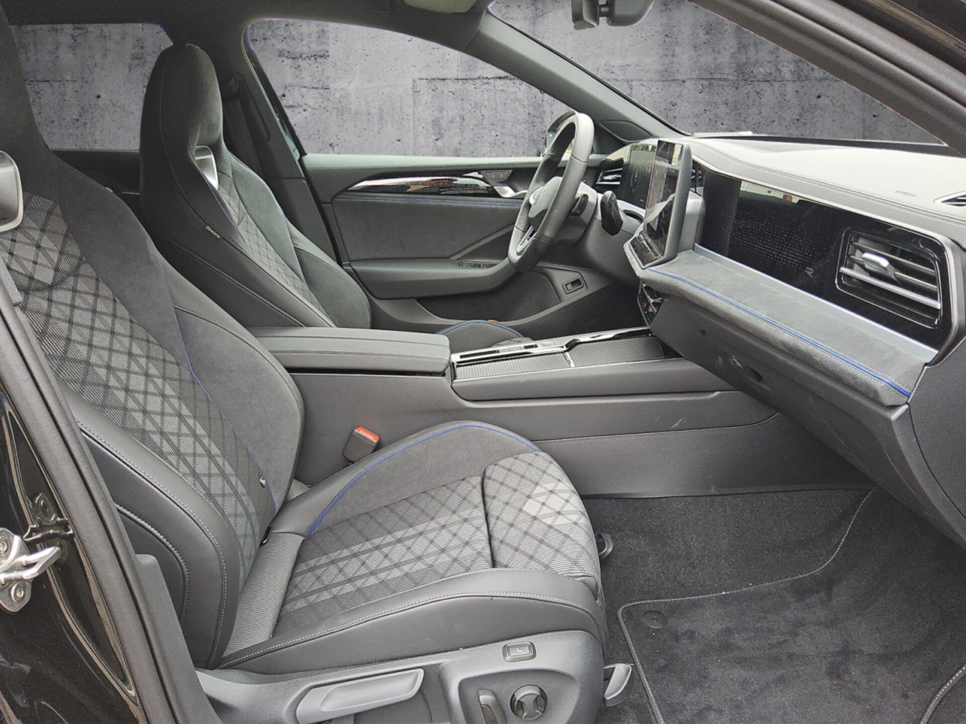 Volkswagen Passat R-Line
