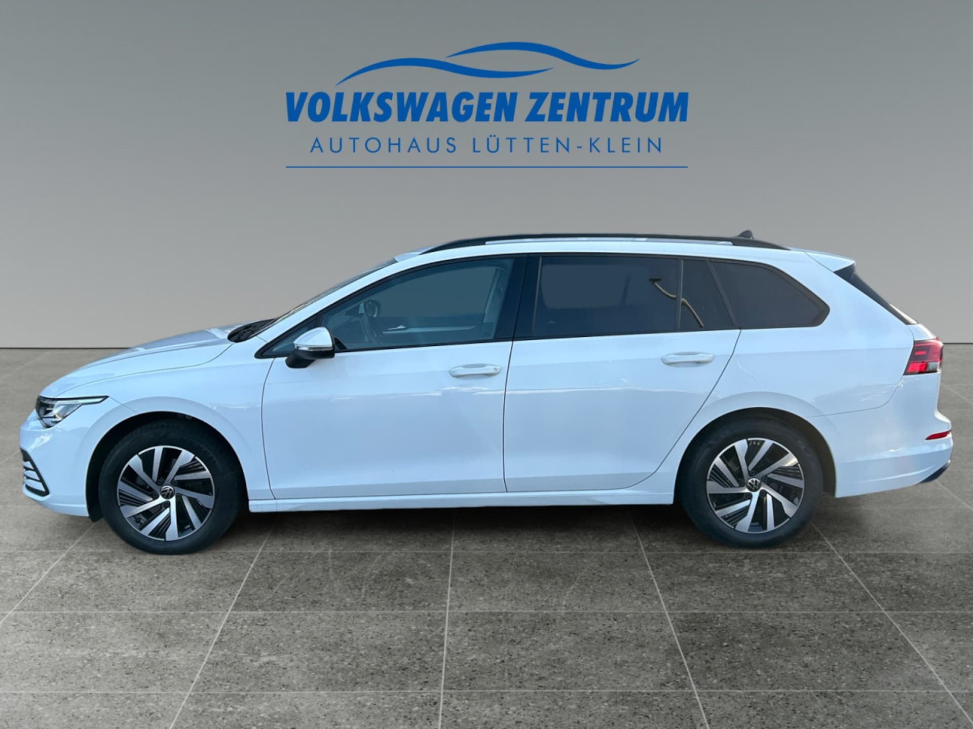 Volkswagen Golf Variant Life