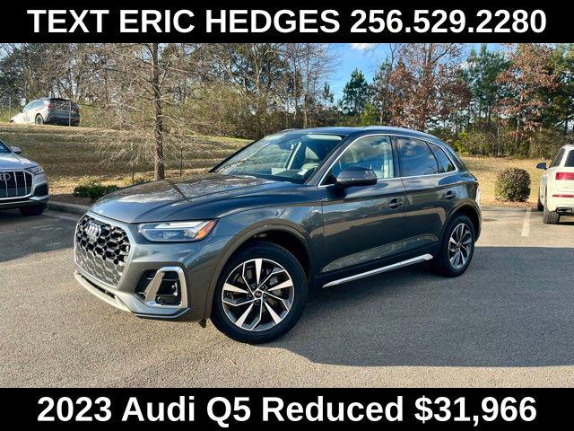 2023 Audi Q5 45 Premium Plus's photo