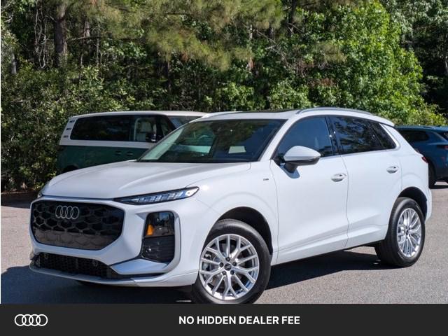 2026 Audi Q3 S line quattro's photo