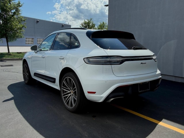 2025 Porsche Macan