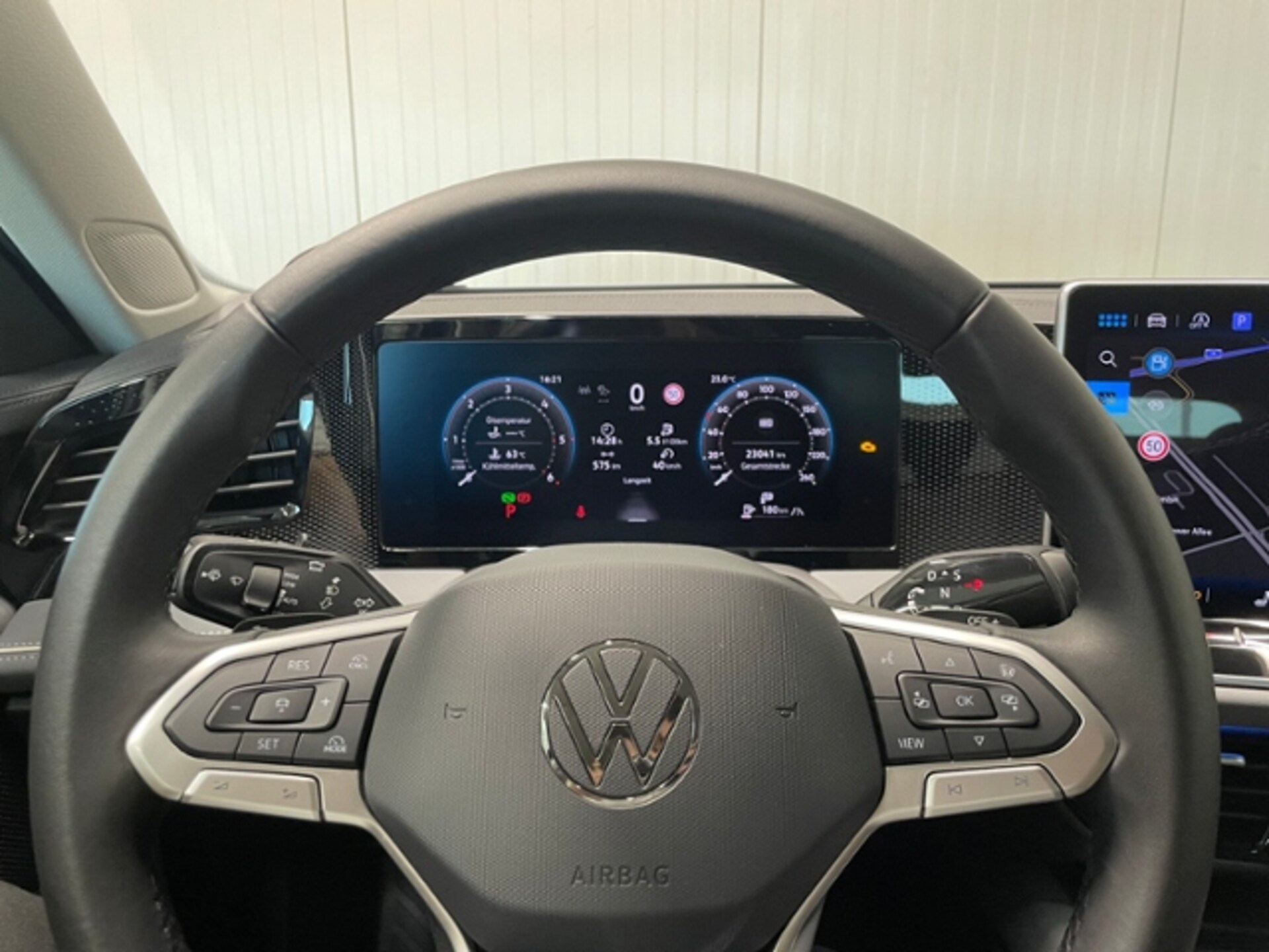 Volkswagen Passat Business