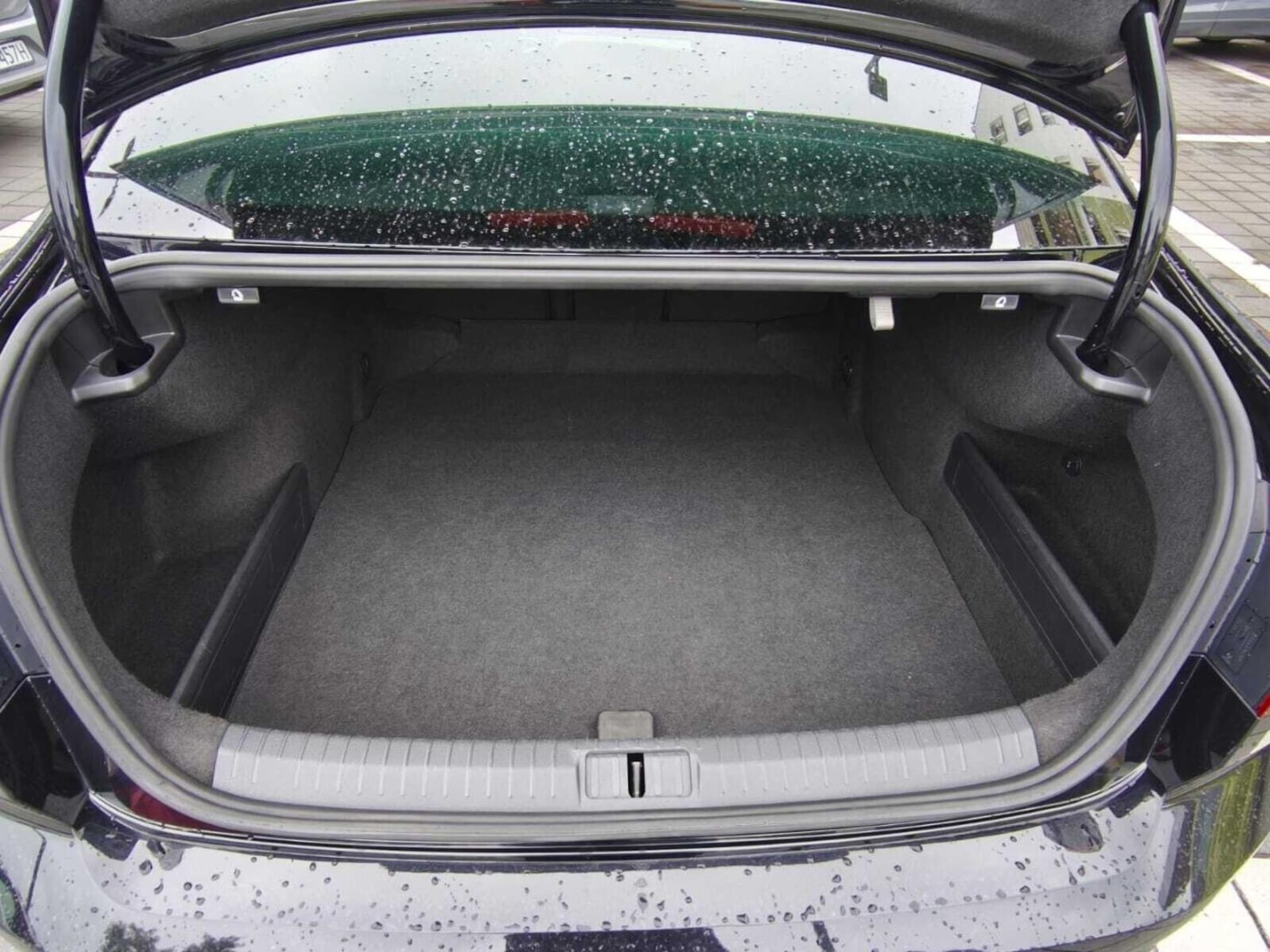 Volkswagen Passat Elegance