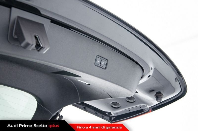 Image about Audi Q5 Sportback S line 40 TDI quattro 150 kW (204 CV) S tronic