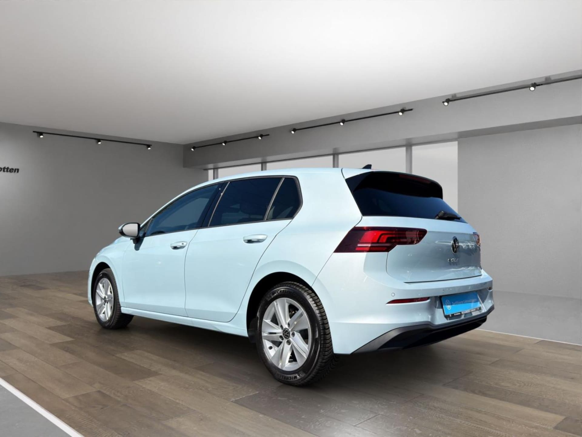 Volkswagen Golf Life