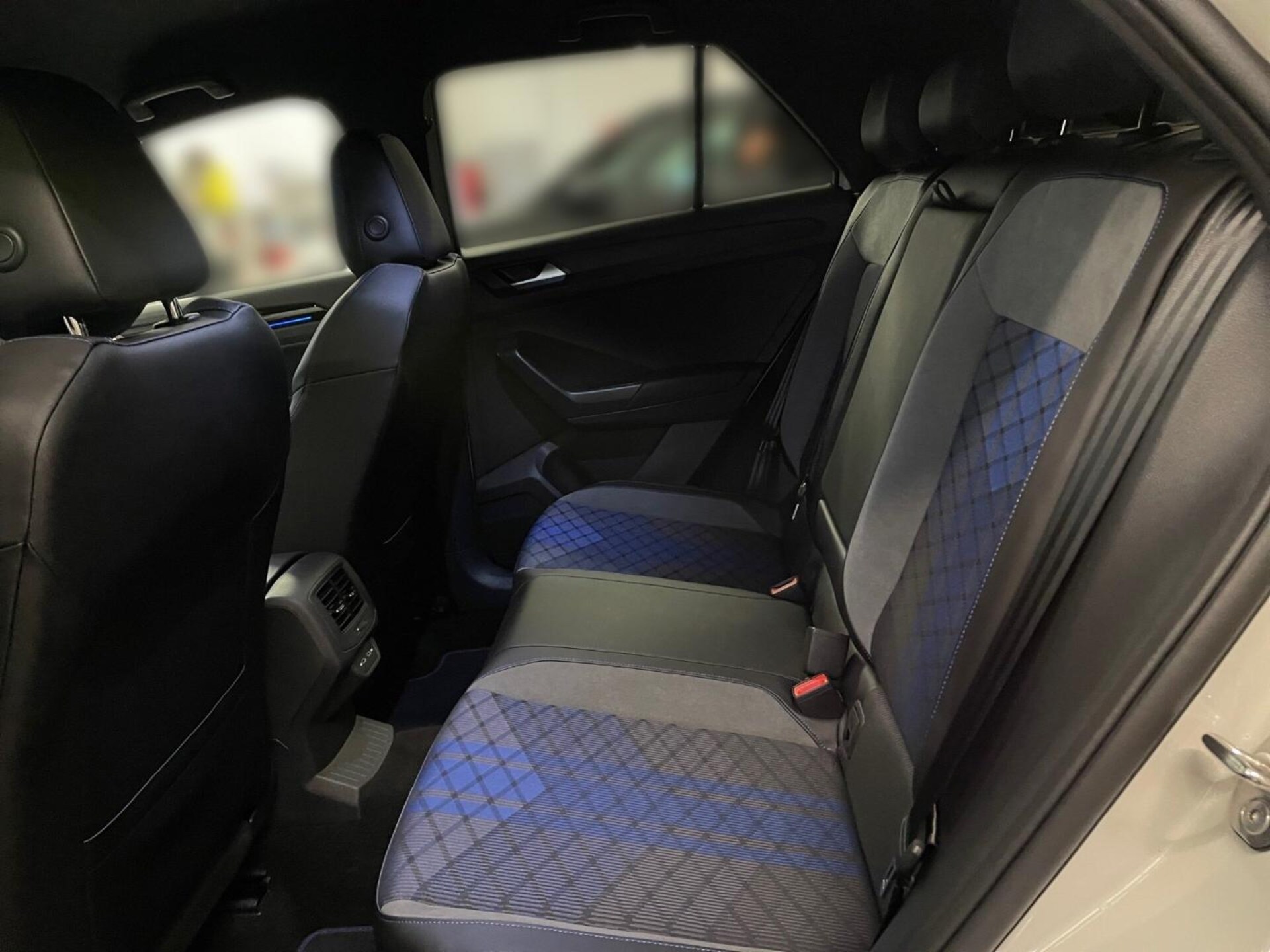 Volkswagen T-Roc R