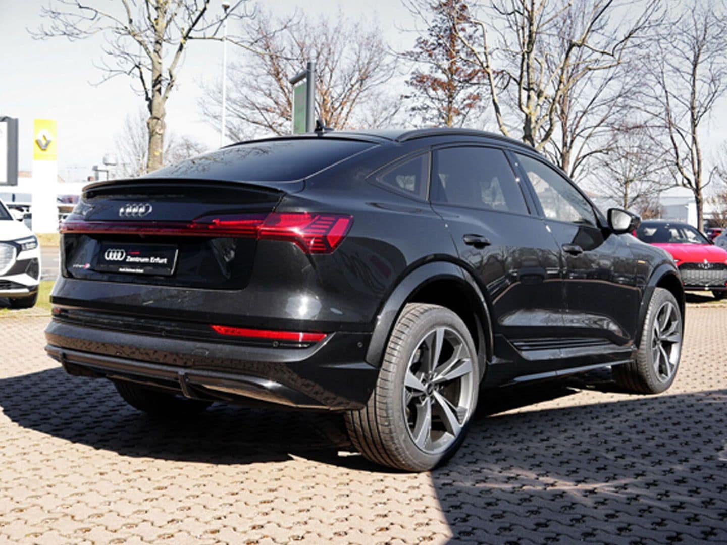 Image about Audi e-tron S Sportback S e-tron quattro