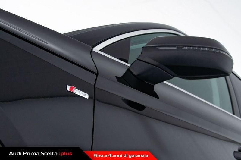 Image about Audi Q5 Sportback S line 40 TDI quattro 150 kW (204 CV) S tronic