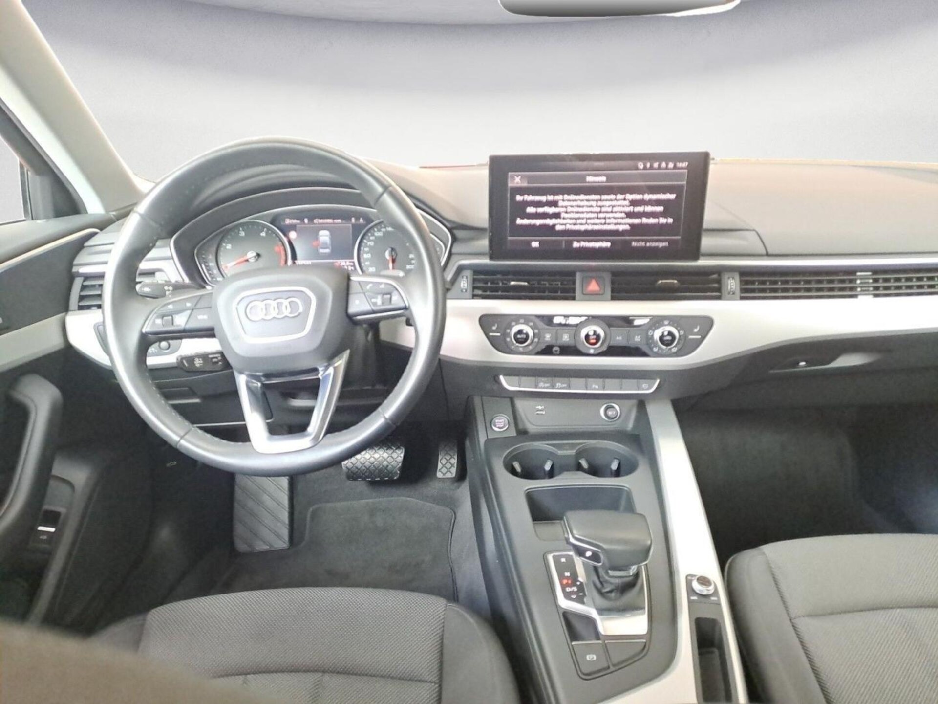 Audi A4 Limousine