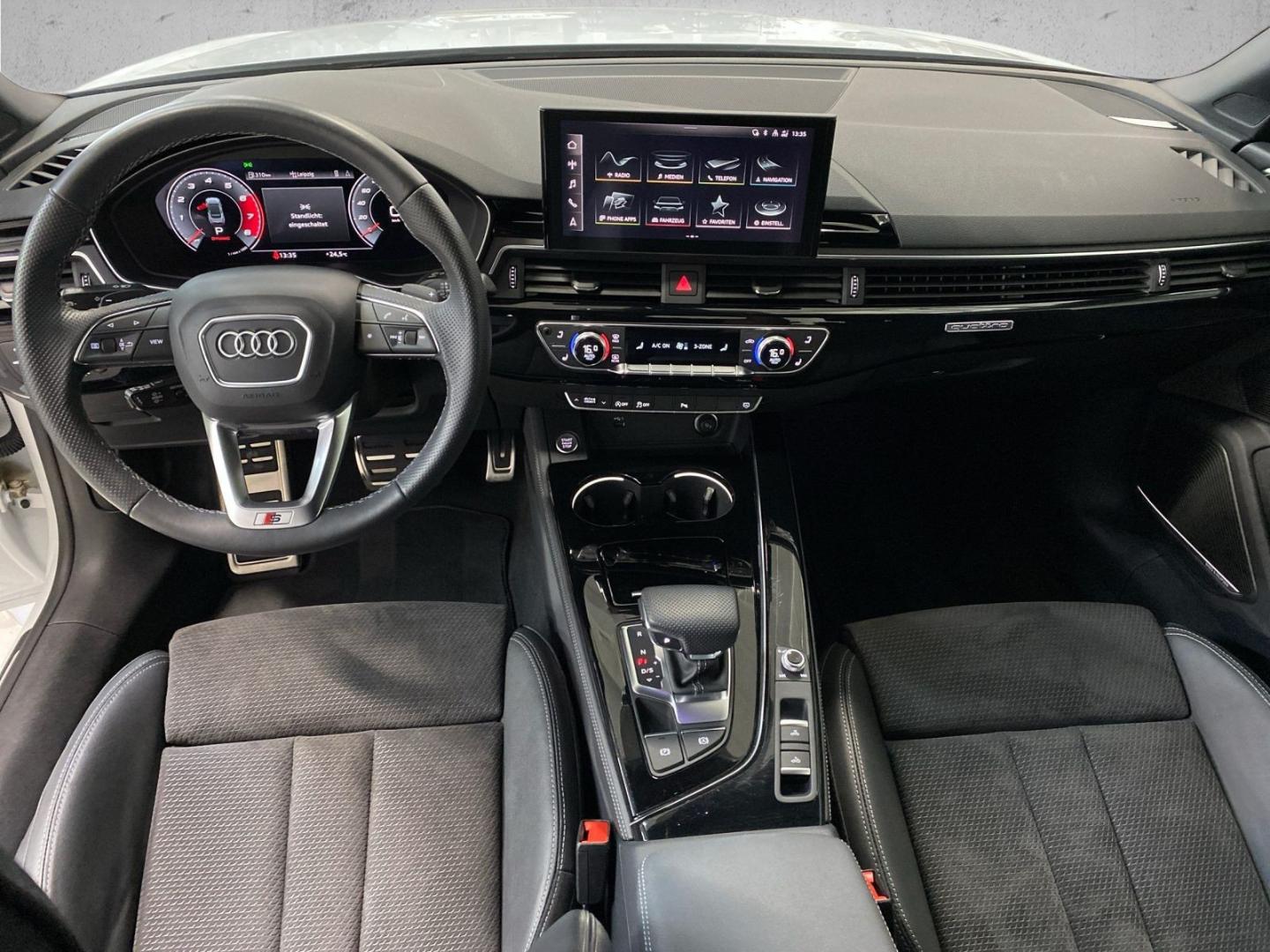 Image about Audi A5 Cabriolet 40 TFSI quattro S tronic