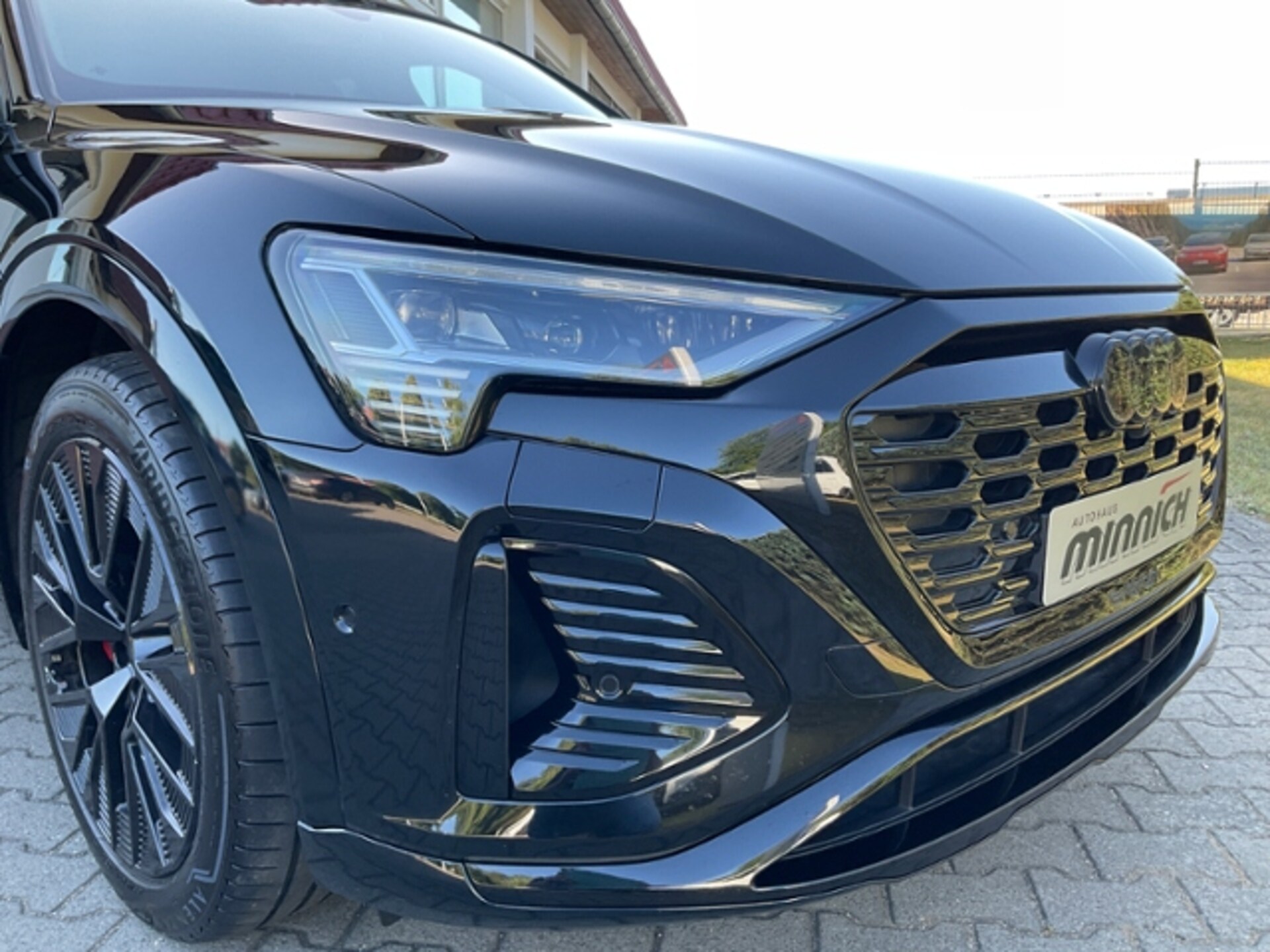 Audi Q8 e-tron S line