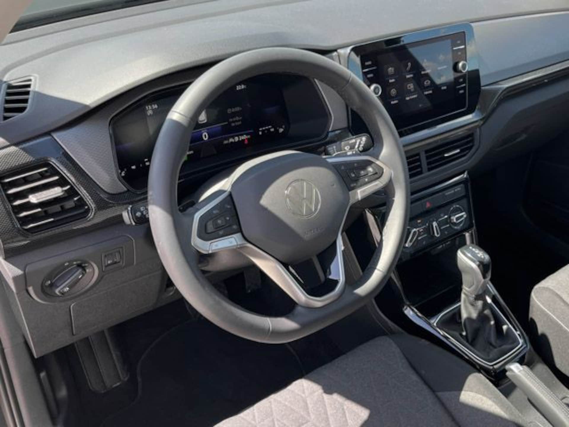 Volkswagen T-Cross Life