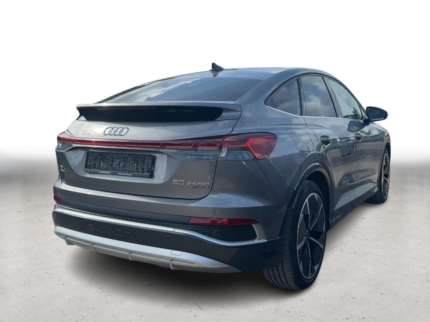 Bild über Audi Q4 Sportback e-tron 50 e-tron quattro - für weitere Informationen kontaktieren Sie den Audi Partner