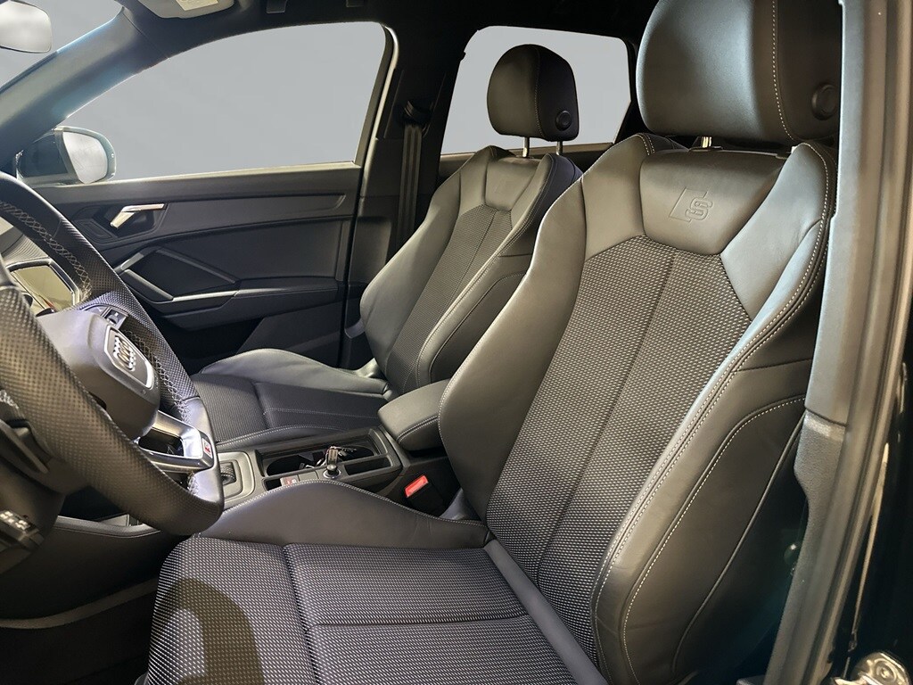 Image about Audi Q3 Q3 40 TFSI quattro S line 190 hk S tronic