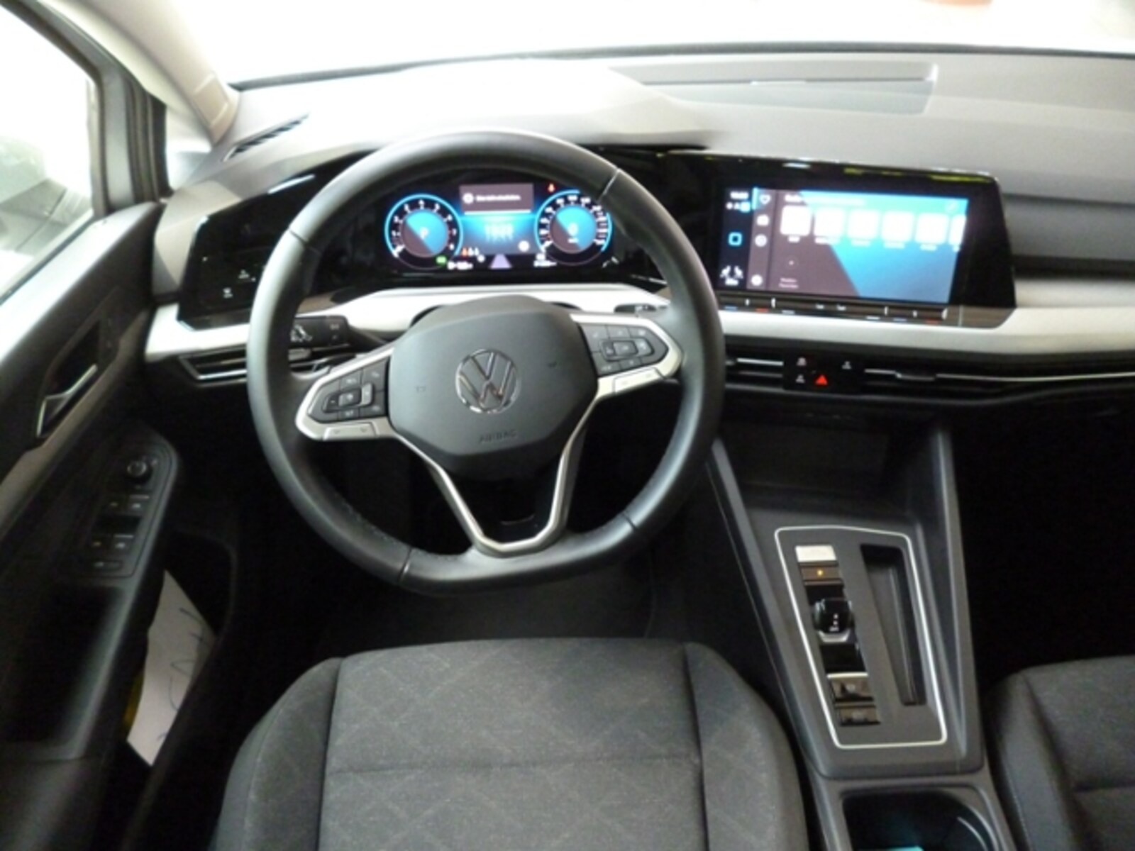 Volkswagen Golf Variant – Bild 9