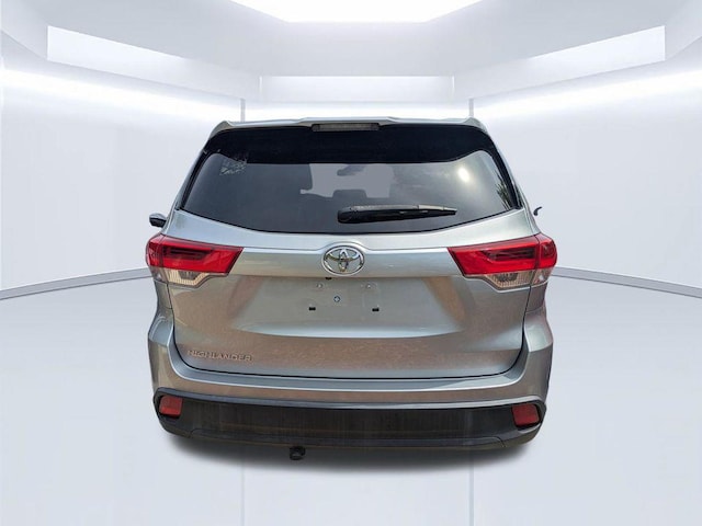 2017 Toyota Highlander