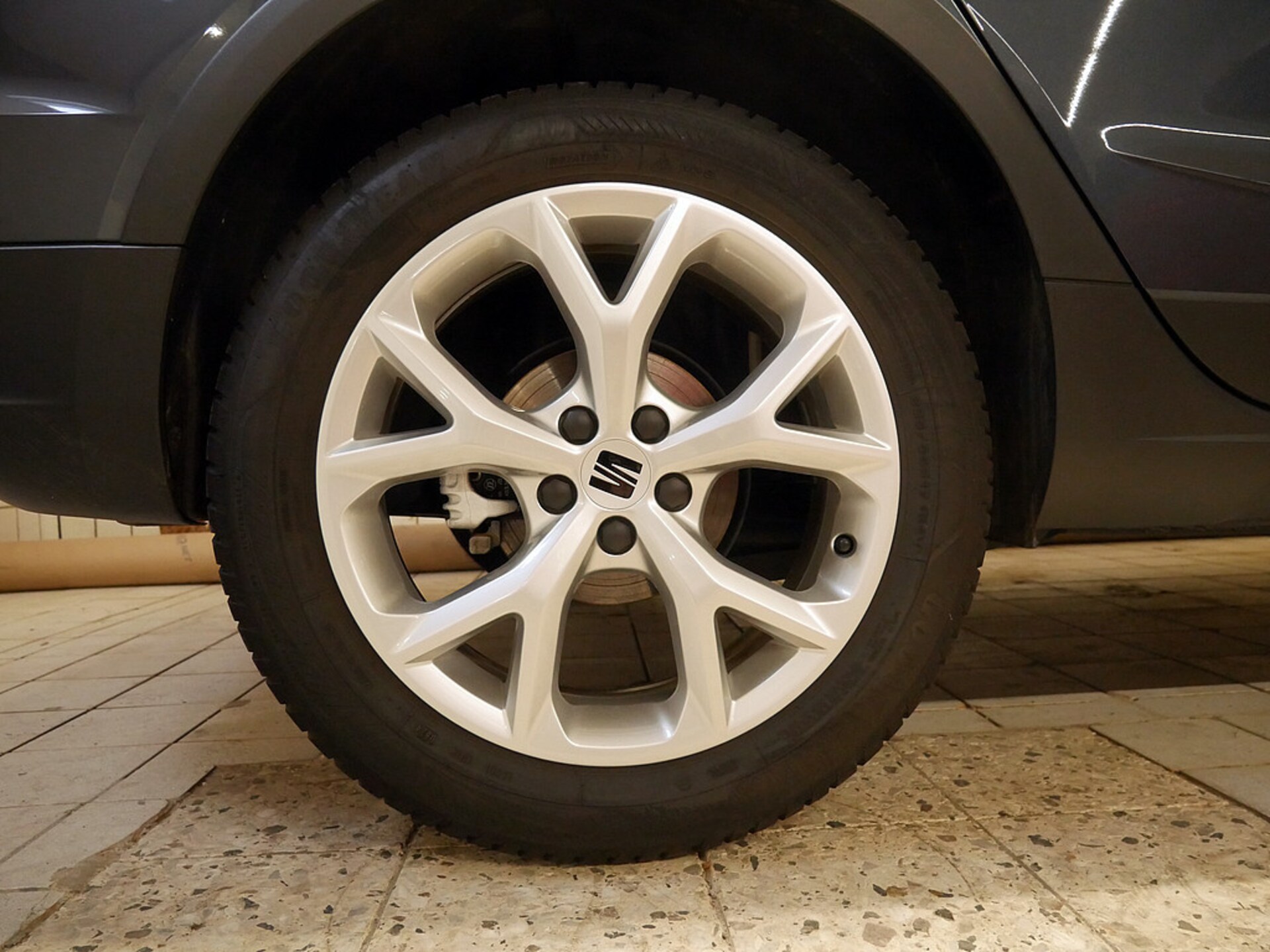 SEAT Arona FR