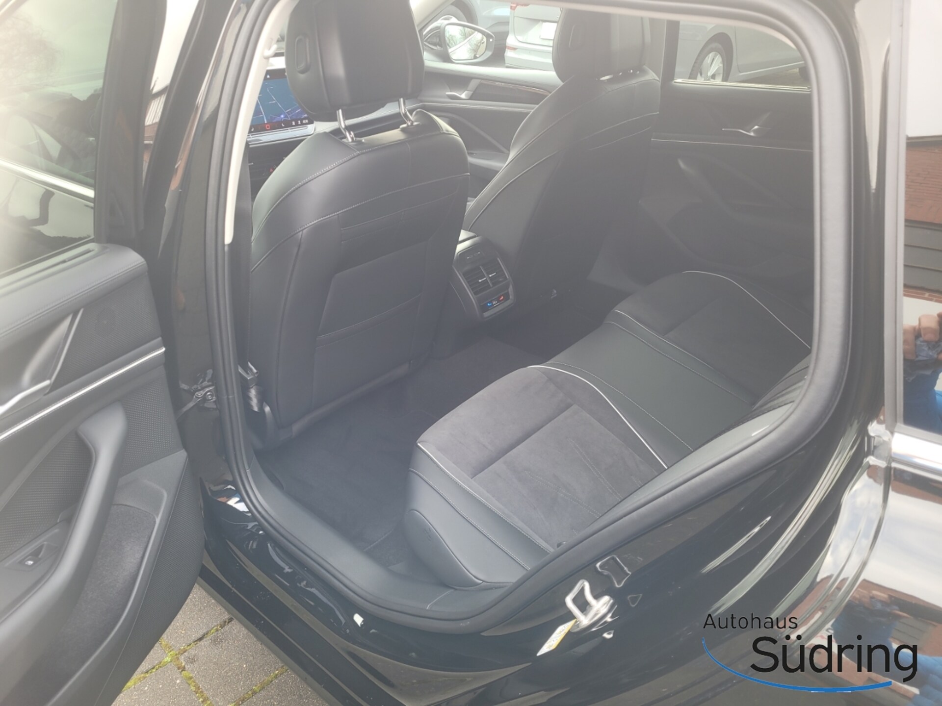 Volkswagen Passat Business