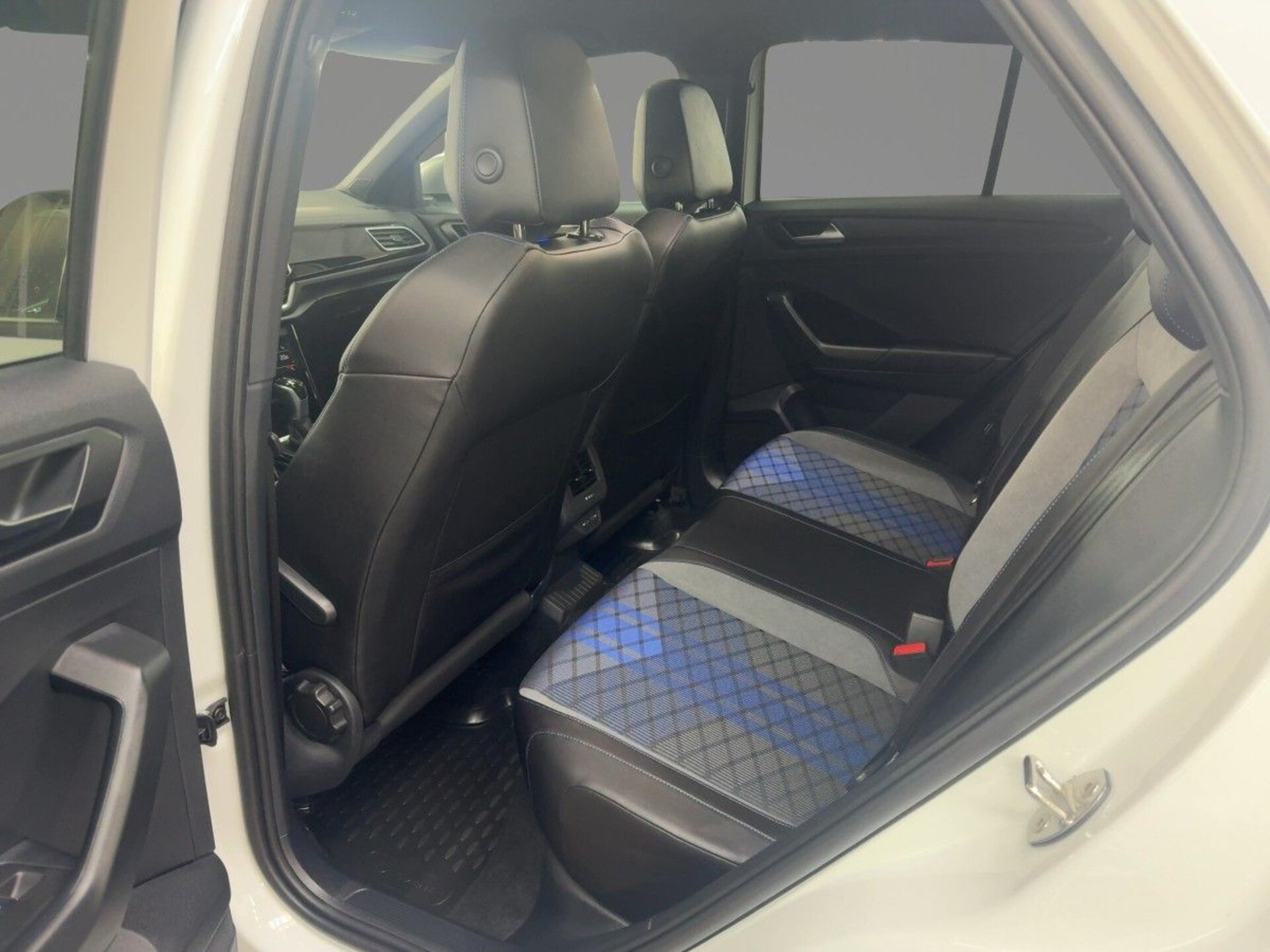 Volkswagen T-Roc R