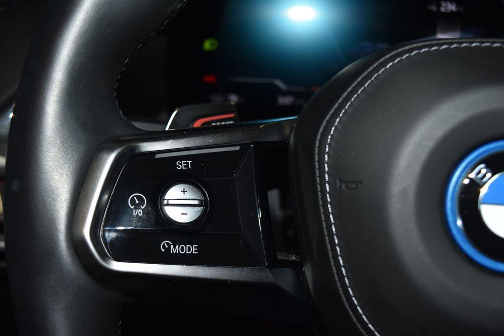 2024 BMW i7 Base - Photo 8