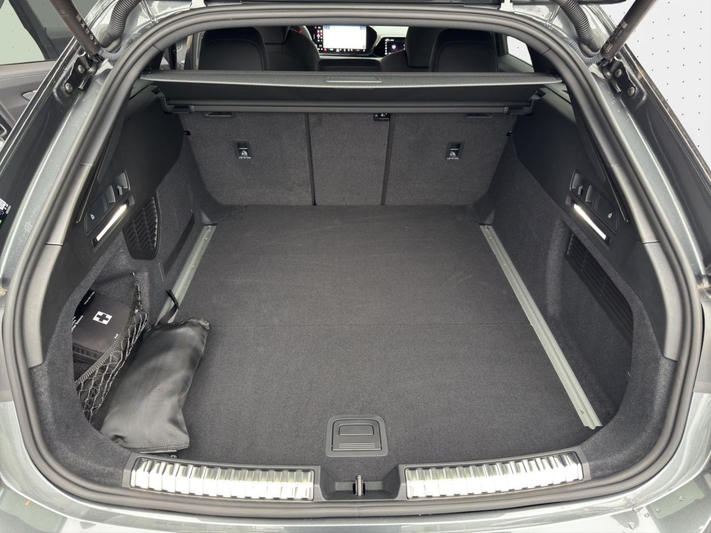 Bild über Audi A6 Avant edition one TDI quattro 150 kW S tronic - für weitere Informationen kontaktieren Sie den Audi Partner