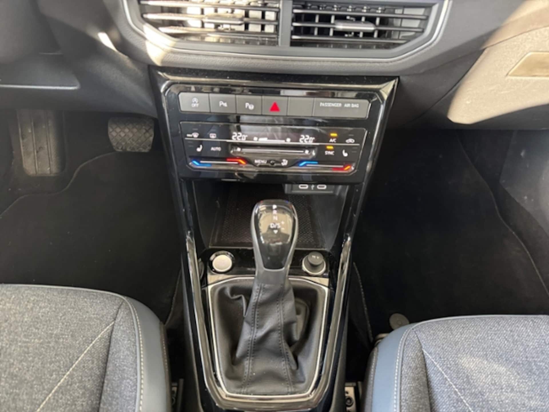 Volkswagen T-Cross Style