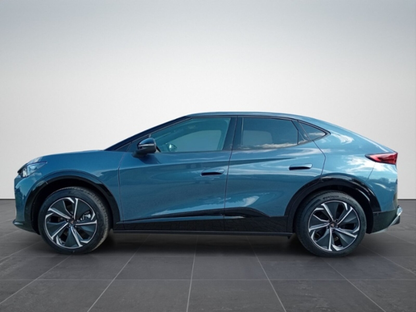 CUPRA Tavascan – Bild 3